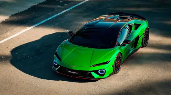 Один уже поставили на учет, теперь продают десяток: Lamborghini Temerario освоился в РФ