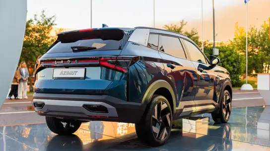 В России научились делать сложную оптику Lada — но один материал пришлось искать за рубежом
