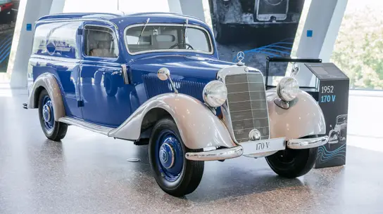 Mercedes показал редкий 170 V: таких бензиновых фургонов сделали всего 35