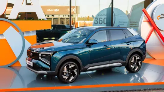 «Обогрев межбоковых зеркал»: Lada Azimut получила странную, но полезную опцию