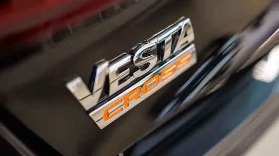 Vesta не сломалась за 65 тысяч км: почему владелец всё равно купил Haval