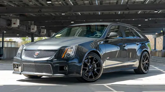 Универсал Cadillac с V8, механикой и 596 л.с. оказался слишком сложным лотом для рынка
