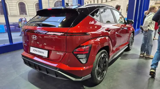 Hyundai готовит третью Kona: высокий кузов, Pleos Connect и новые силовые установки